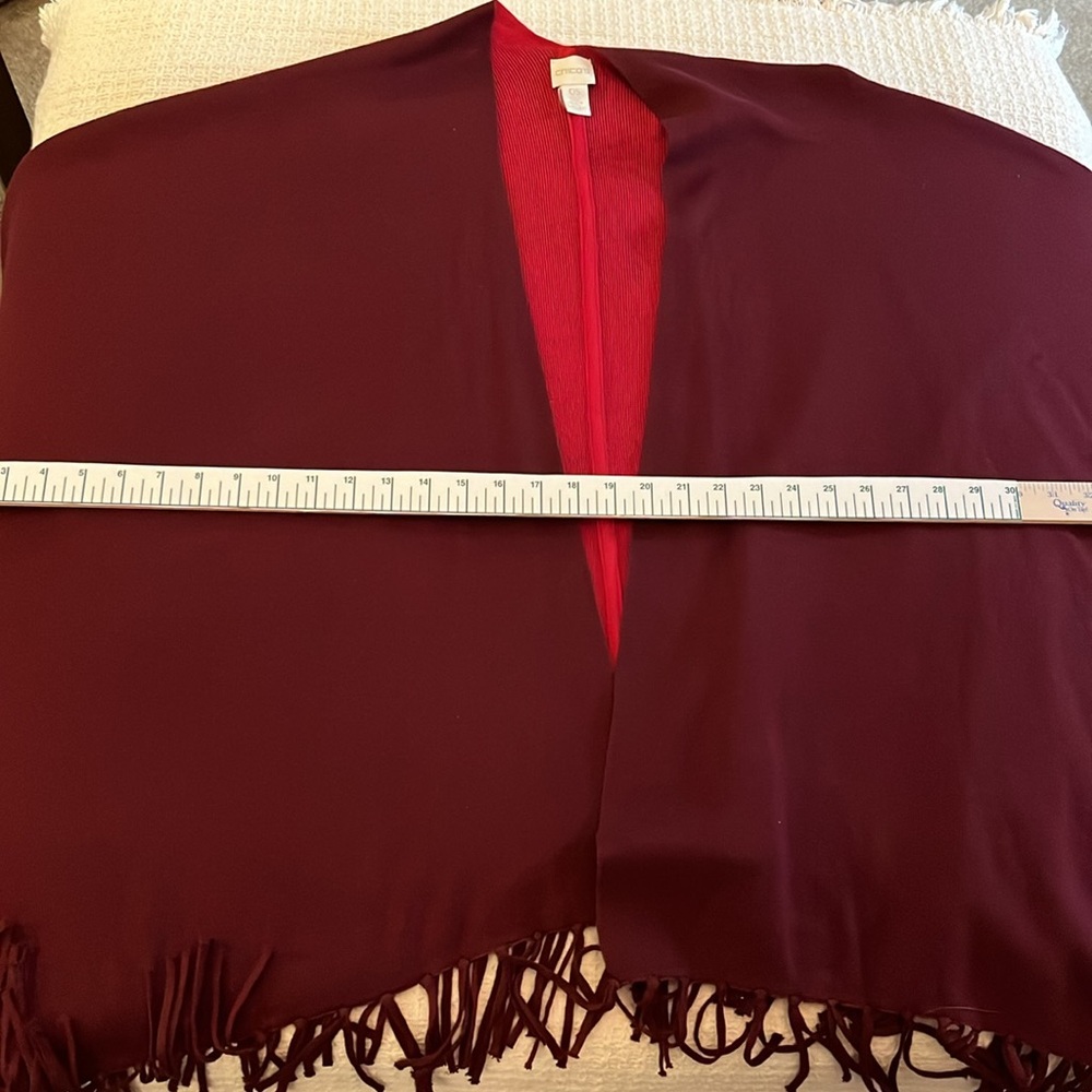 Chicos one size sweater poncho with fringe, plum outside, raspberry inside, warm - Picture 5 of 9